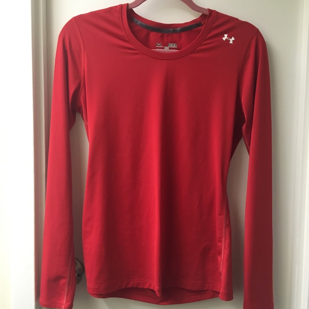 Under Armour Red Long sleeve fitted top sz Medium